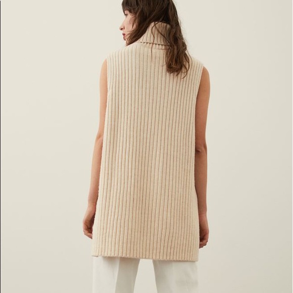 cream turtleneck sweater vest by h&m - size XL - Picture 4 of 5